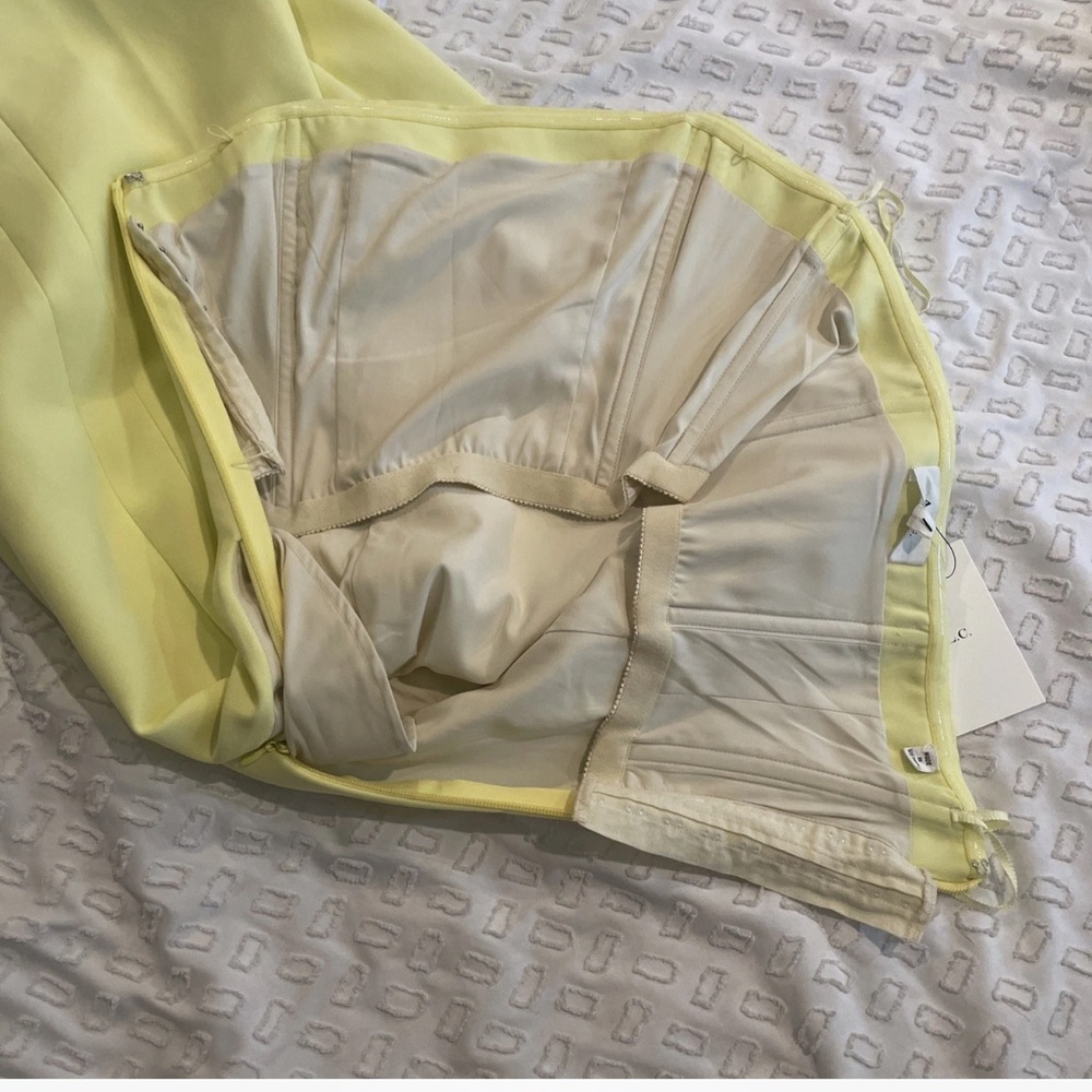 A.L.C. Elizabeth Cady Strapless Sheath Midi Dress Butter Yellow 4 NWT - Picture 4 of 5
